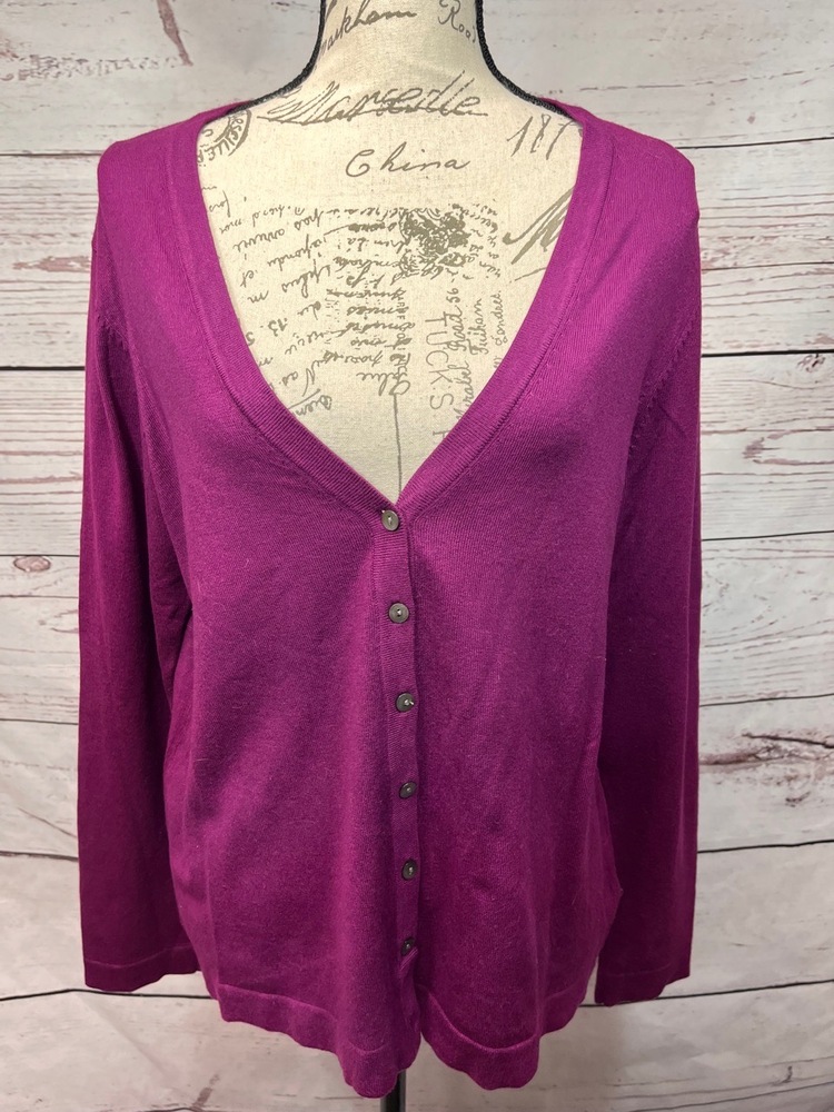Charter Club Magenta Cardigan Large 70% Rayon 30% Nylon Pullover Sweater‎